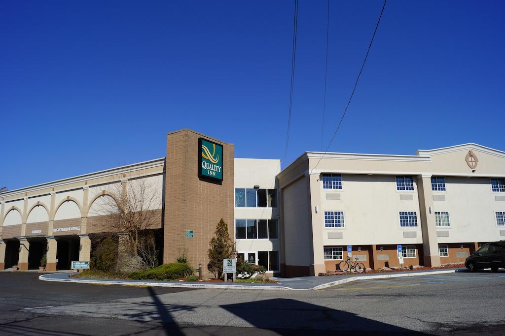 Quality Inn & Conference Center Maple Shade Luaran gambar